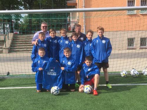 AXA  macht unsere D2-Junioren wetterfest